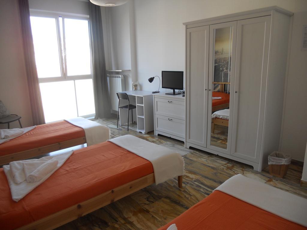 B&B International Τεργέστη Δωμάτιο φωτογραφία